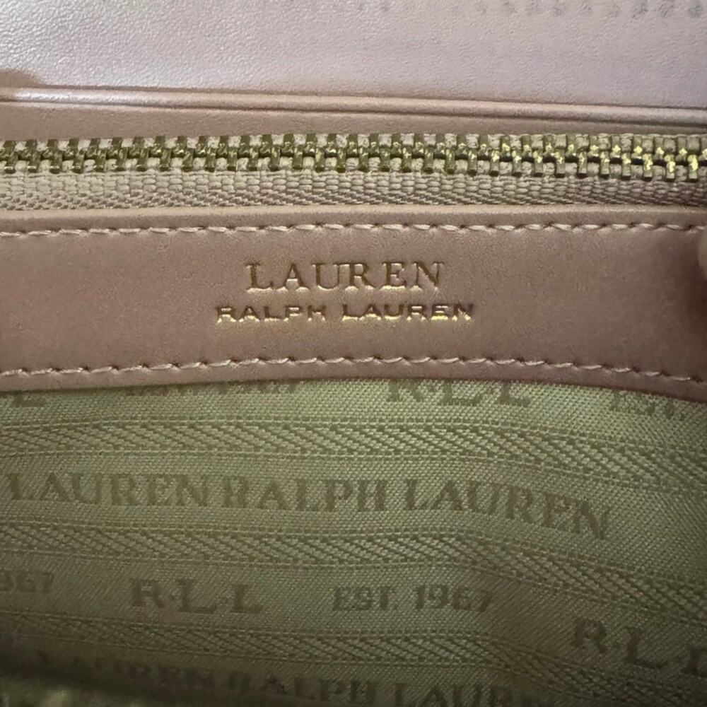 Lauren Ralph Lauren zip around full size wallet (C18) - Picture 10 of 11